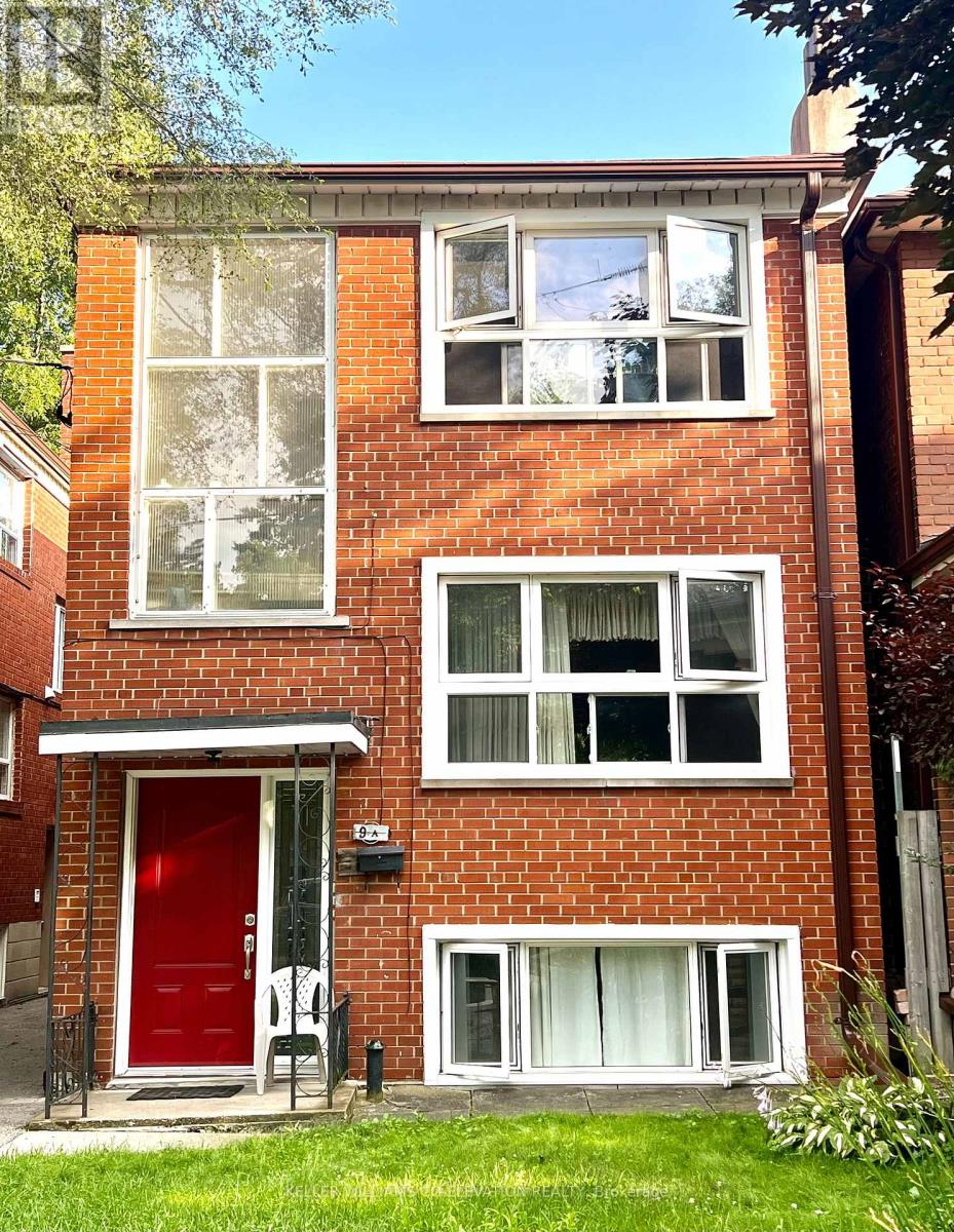 LOWER LEVEL - 9A WINFIELD AVENUE, Toronto, Ontario