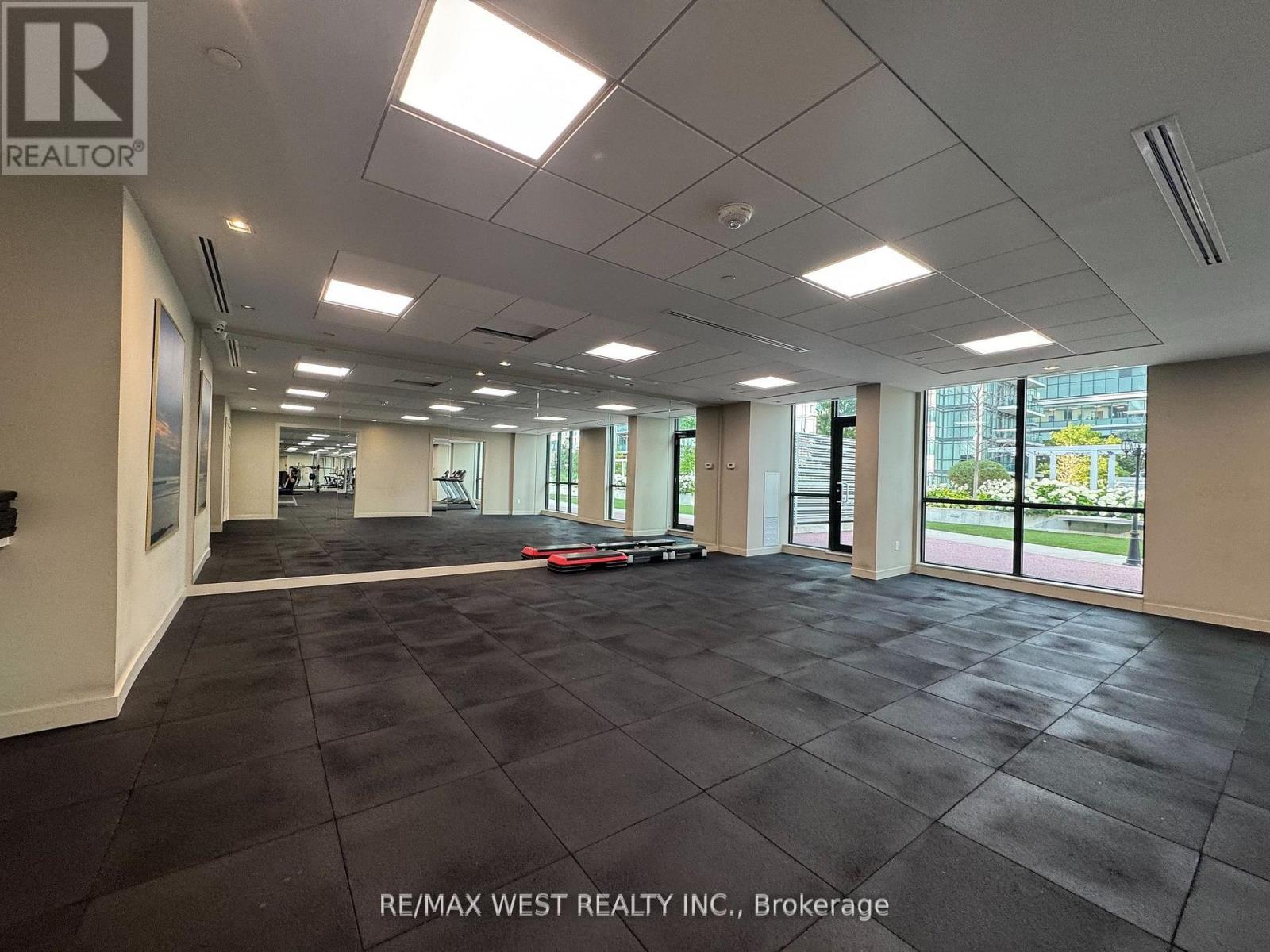 1606 - 4085 Parkside Village Drive, Mississauga, Ontario  L5B 0K9 - Photo 18 - W12607386