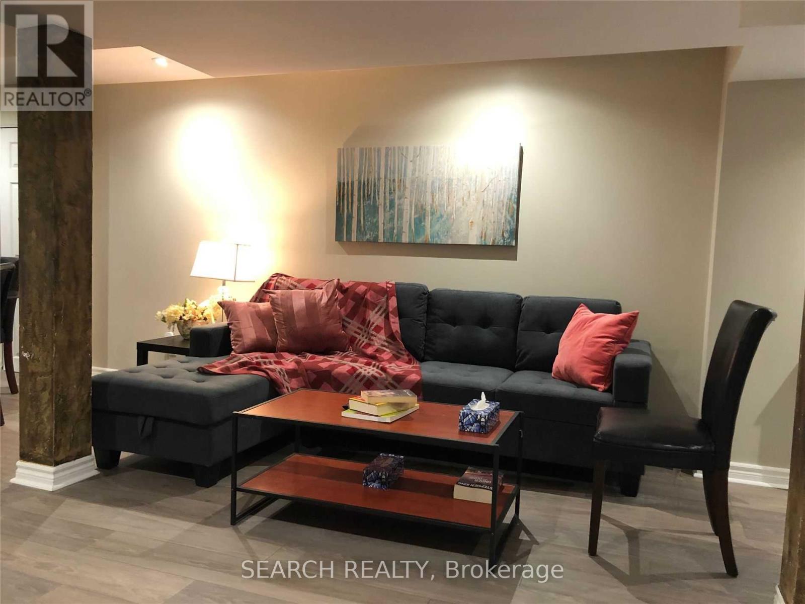 Bsmt - 3195 Polo Place, Mississauga, Ontario  L5M 6L1 - Photo 4 - W12607404