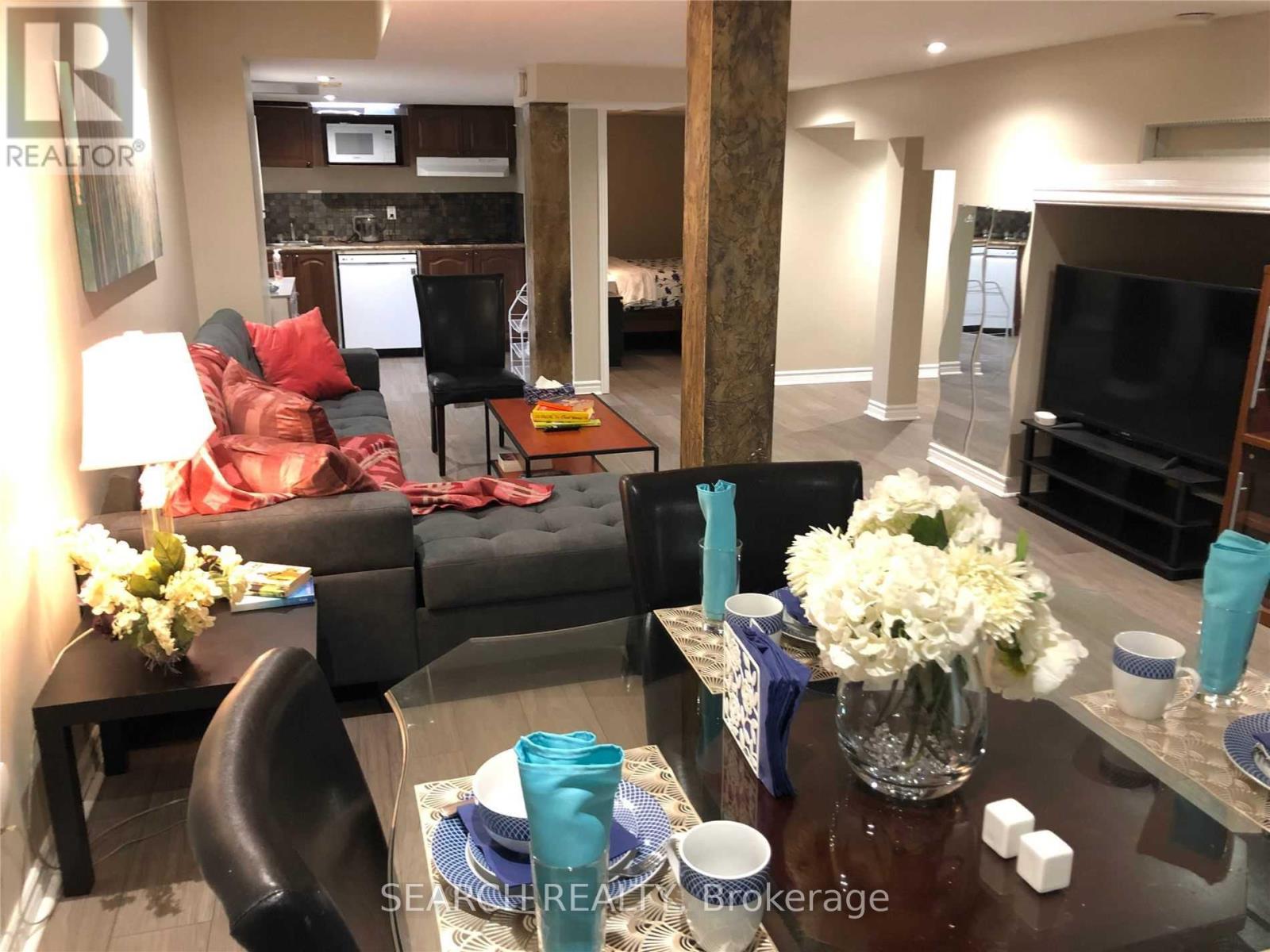 Bsmt - 3195 Polo Place, Mississauga, Ontario  L5M 6L1 - Photo 6 - W12607404