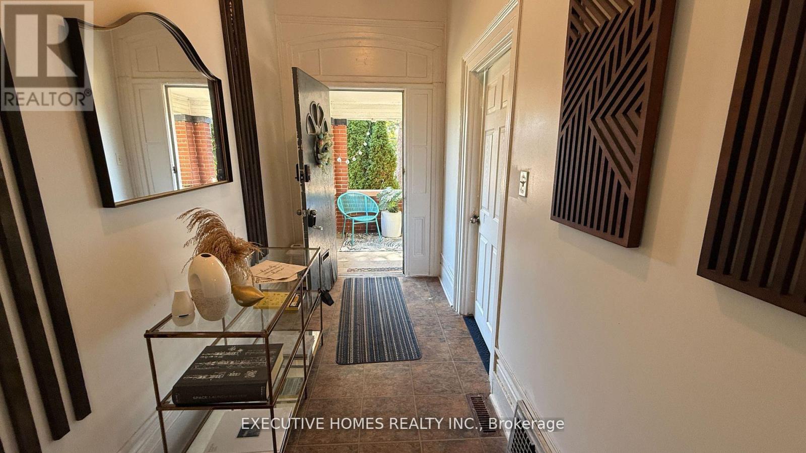 650 Oxford Street E, London East, Ontario  N5X 3J4 - Photo 9 - X12607356