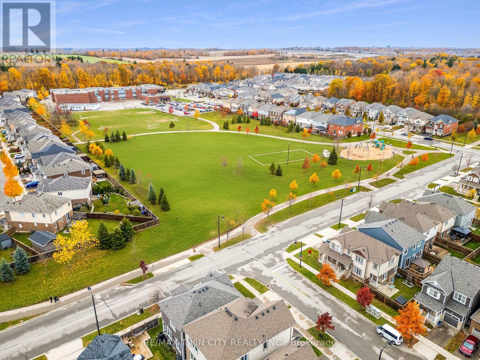 12 - 205 West Oak Trail, Kitchener, Ontario  N2R 0R9 - Photo 41 - X12607384