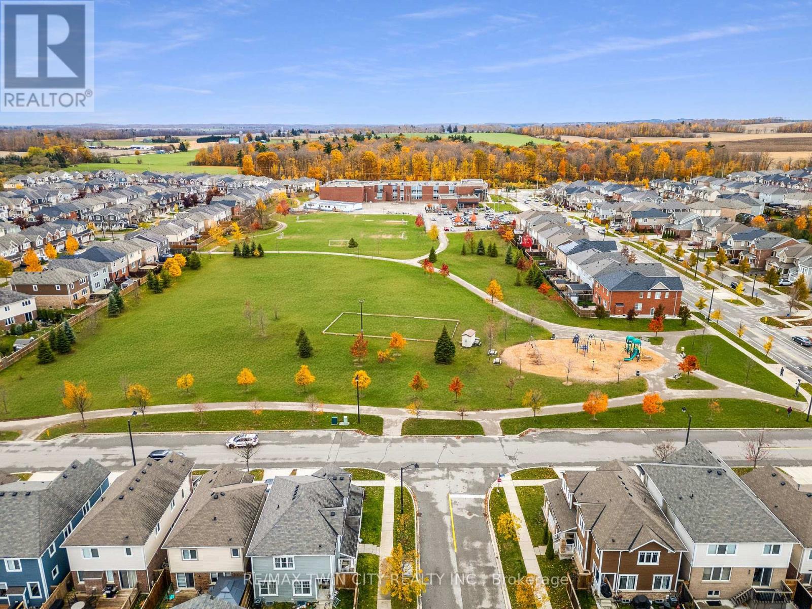 12 - 205 West Oak Trail, Kitchener, Ontario  N2R 0R9 - Photo 42 - X12607384