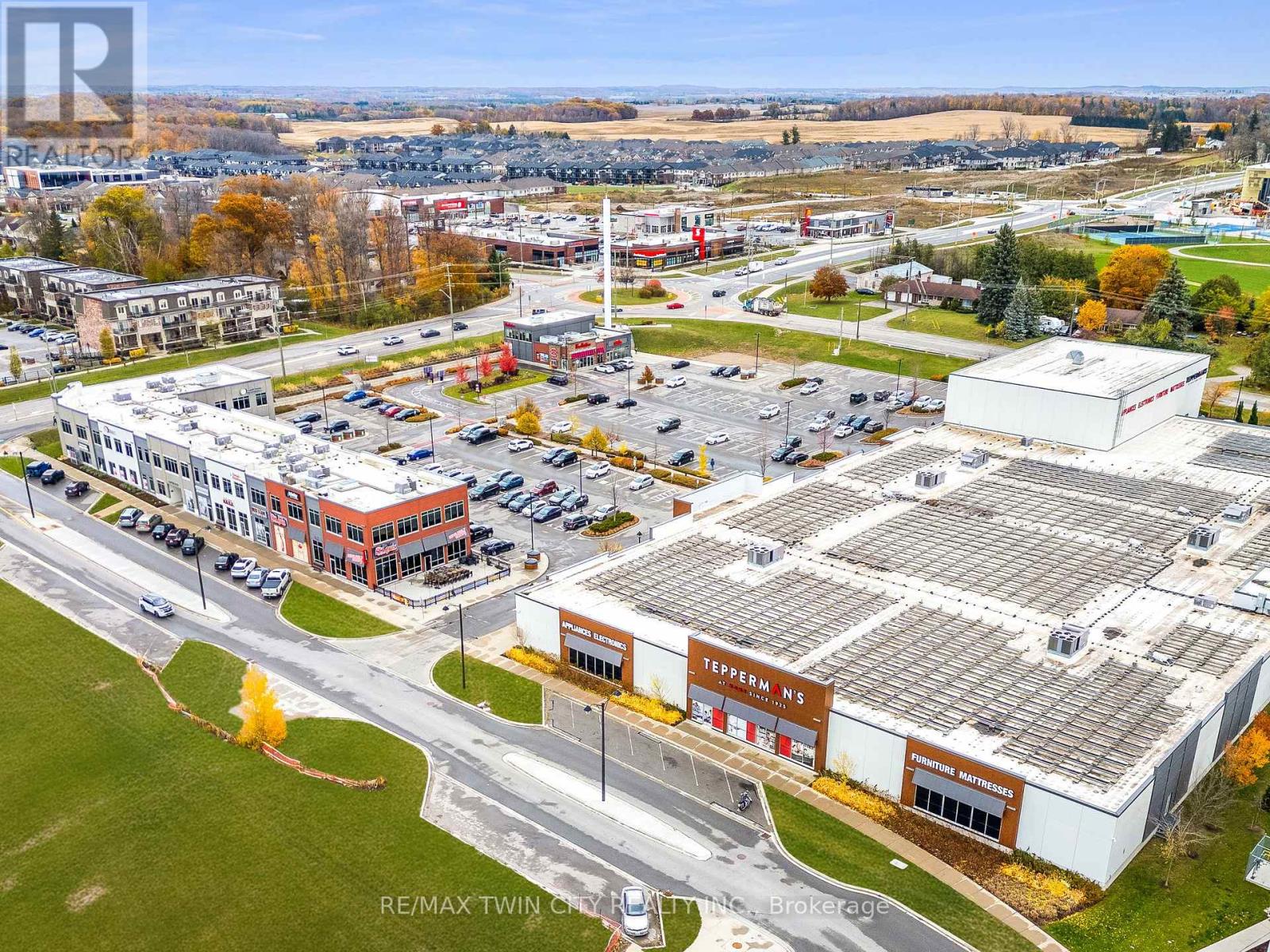 12 - 205 West Oak Trail, Kitchener, Ontario  N2R 0R9 - Photo 43 - X12607384