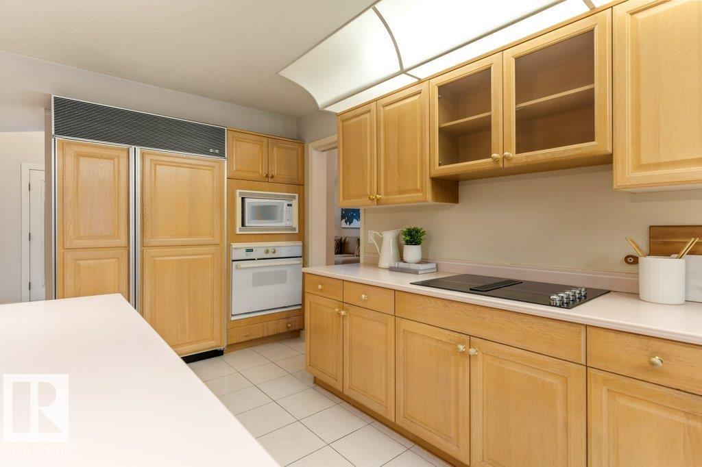 18 Eastbourne Cl, St. Albert, Alberta  T8N 5N5 - Photo 10 - E4467615