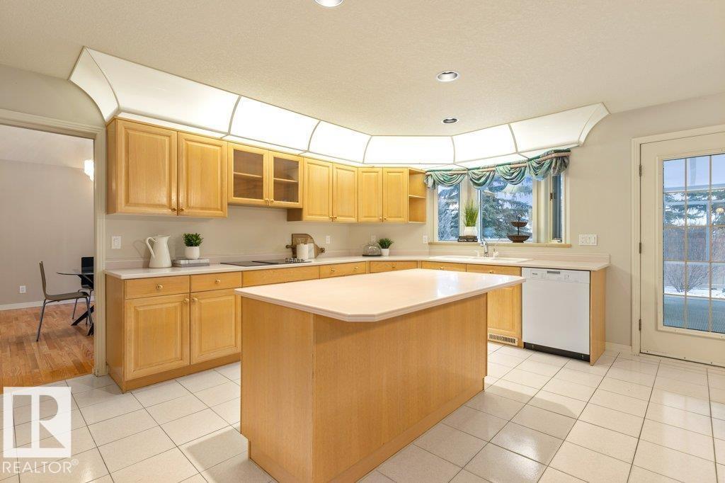 18 Eastbourne Cl, St. Albert, Alberta  T8N 5N5 - Photo 8 - E4467615