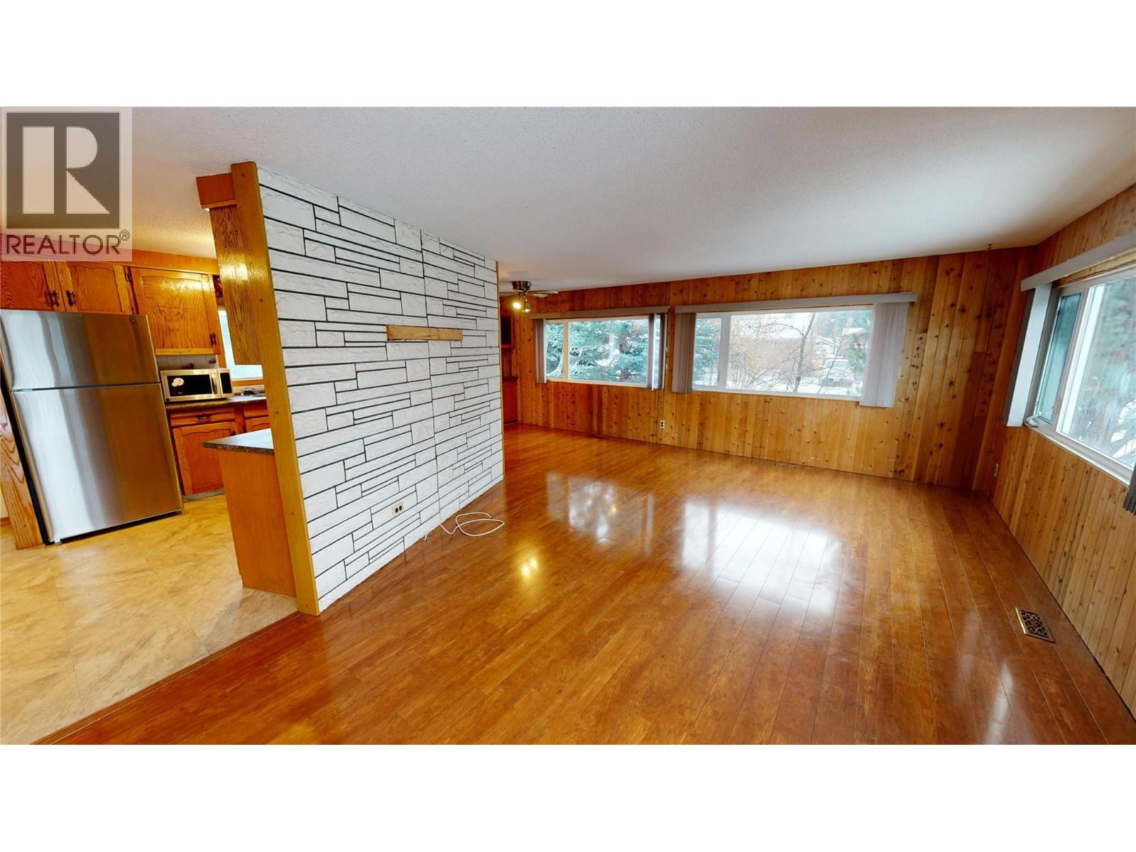 7516 Columbia Avenue, Radium Hot Springs, British Columbia  V0A 1M0 - Photo 10 - 10357048