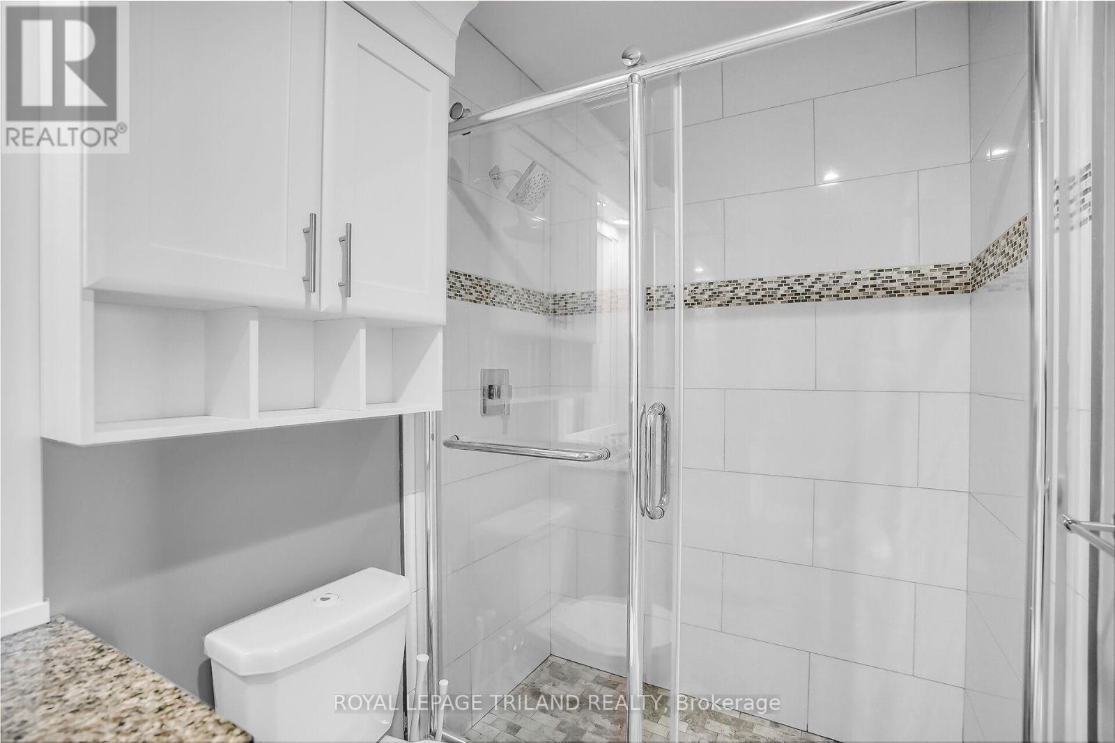 401 - 340 Sugarcreek Trail, London North, Ontario  N6H 0G4 - Photo 15 - X12607424