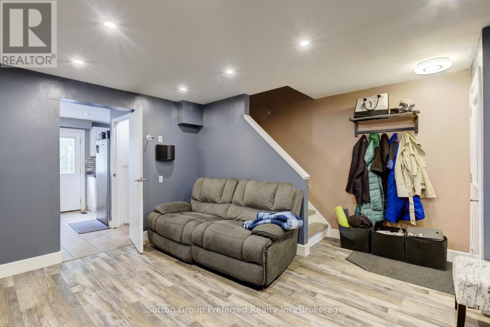 134 Keats Drive, Woodstock (Woodstock - South), Ontario  N4S 8B8 - Photo 12 - X12469595