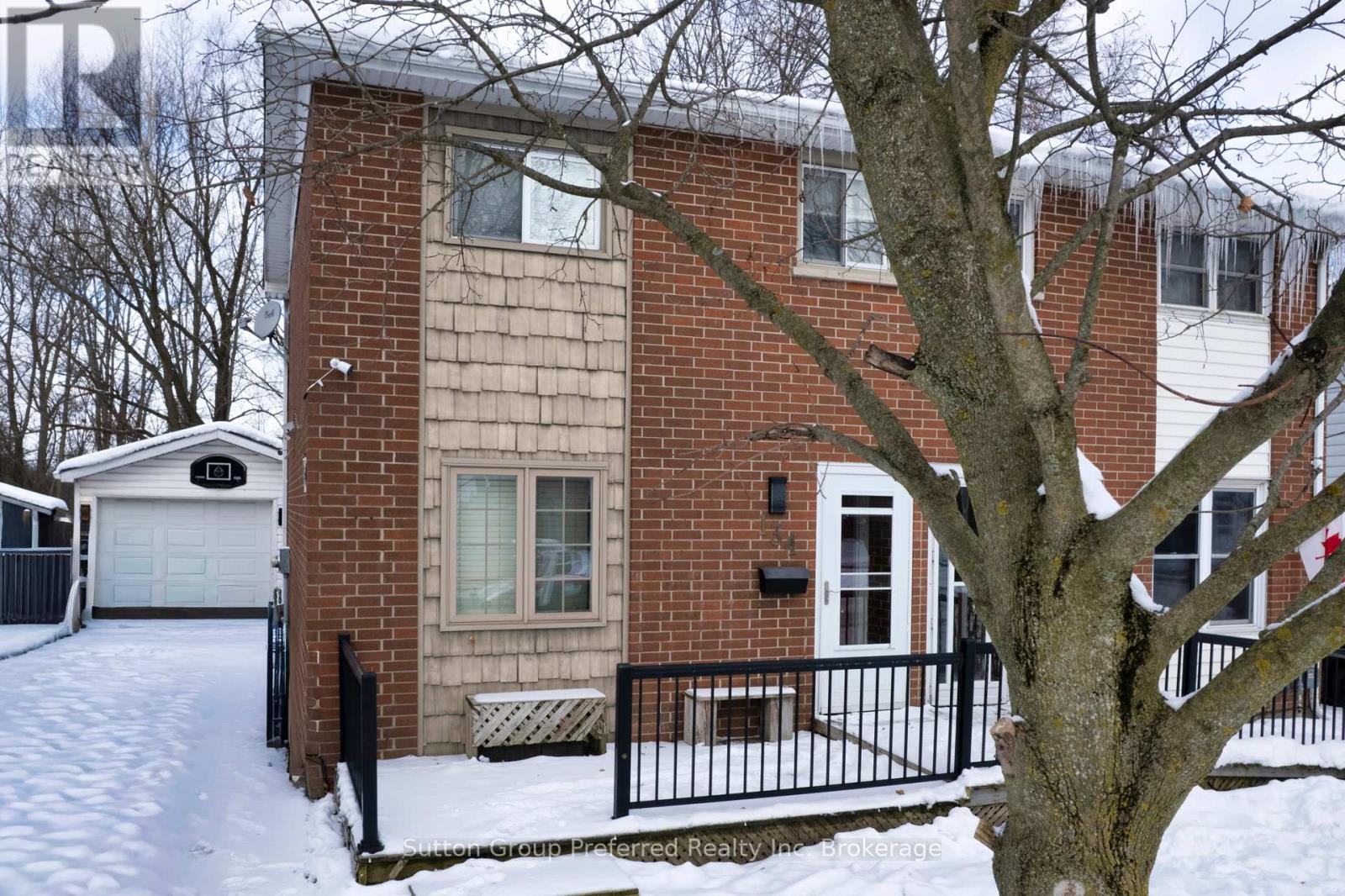 134 Keats Drive, Woodstock (Woodstock - South), Ontario  N4S 8B8 - Photo 2 - X12469595