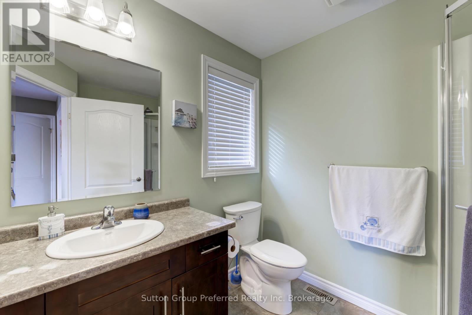 820 Ridgewood Drive, Woodstock (Woodstock - North), Ontario  N4T 0E1 - Photo 22 - X12577950