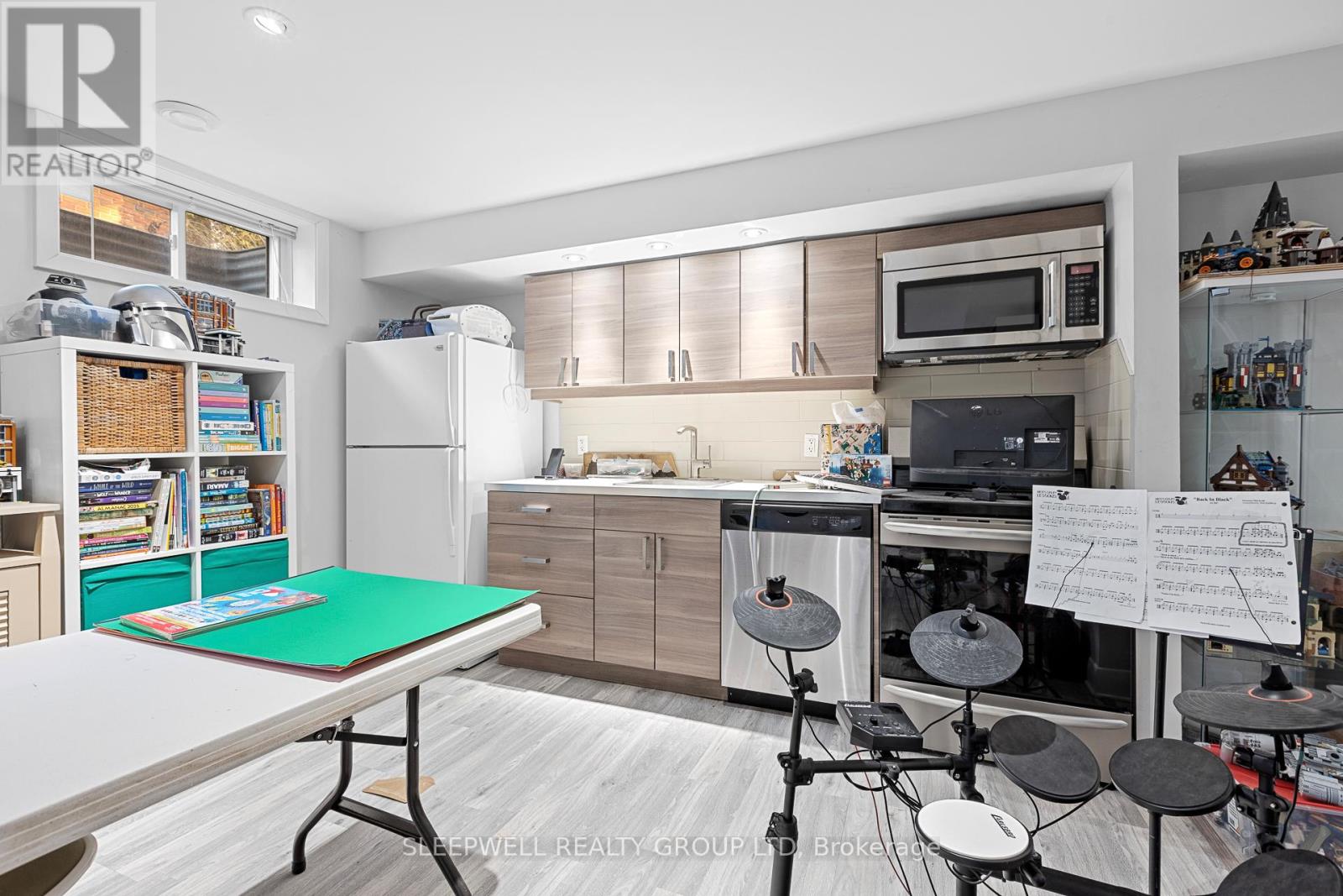 1874 Rideau Garden Drive, Ottawa, Ontario  K1S 1G6 - Photo 24 - X12607430