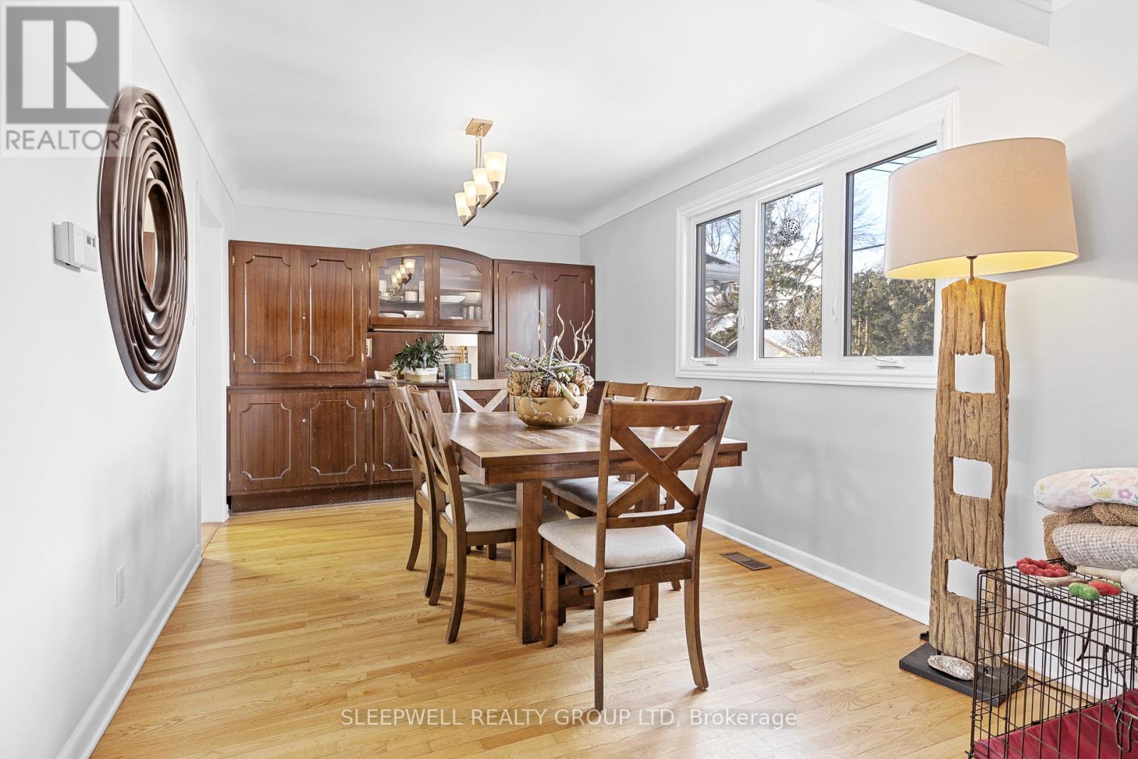 1874 Rideau Garden Drive, Ottawa, Ontario  K1S 1G6 - Photo 4 - X12607430