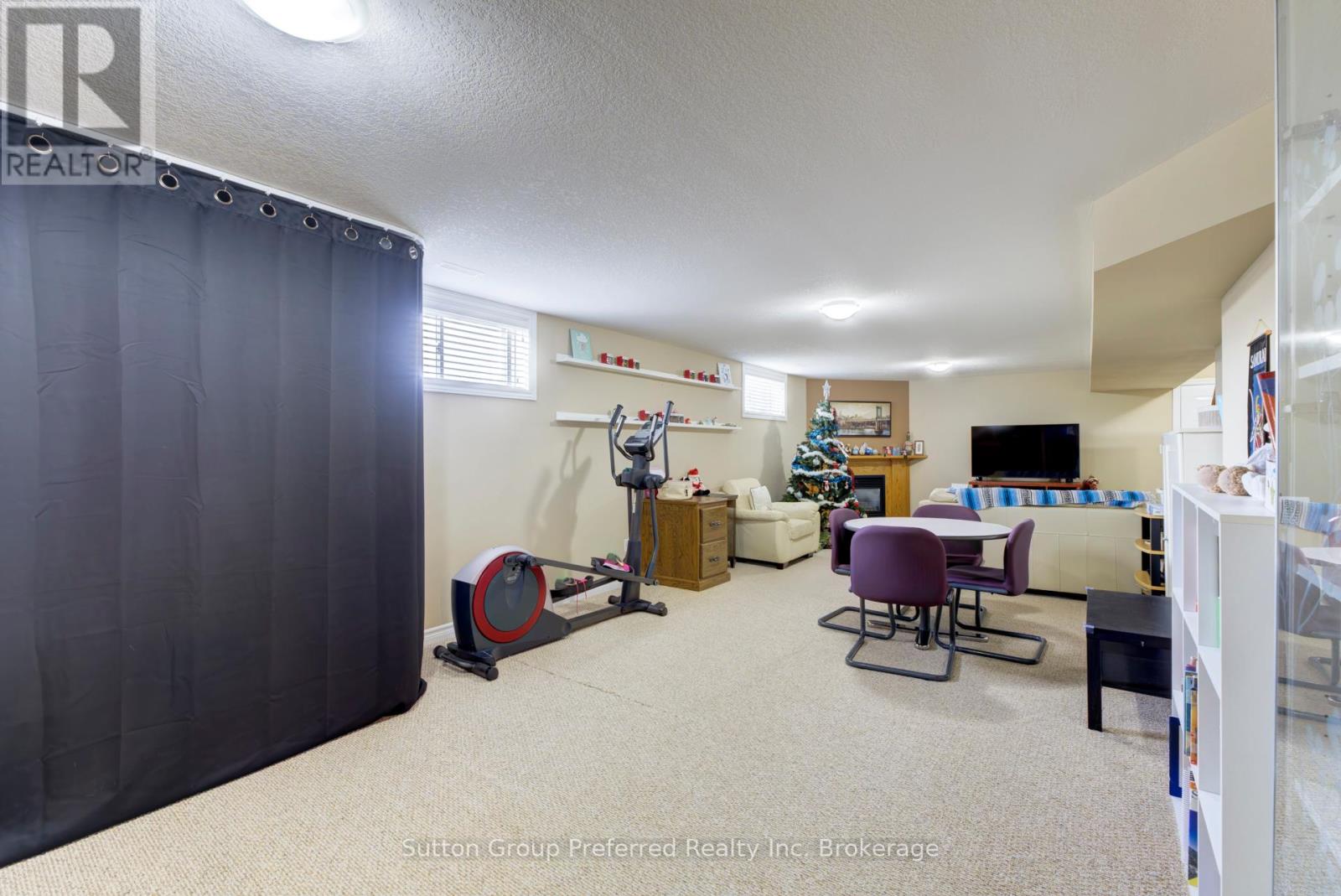 820 Ridgewood Drive, Woodstock (Woodstock - North), Ontario  N4T 0E1 - Photo 27 - X12577950