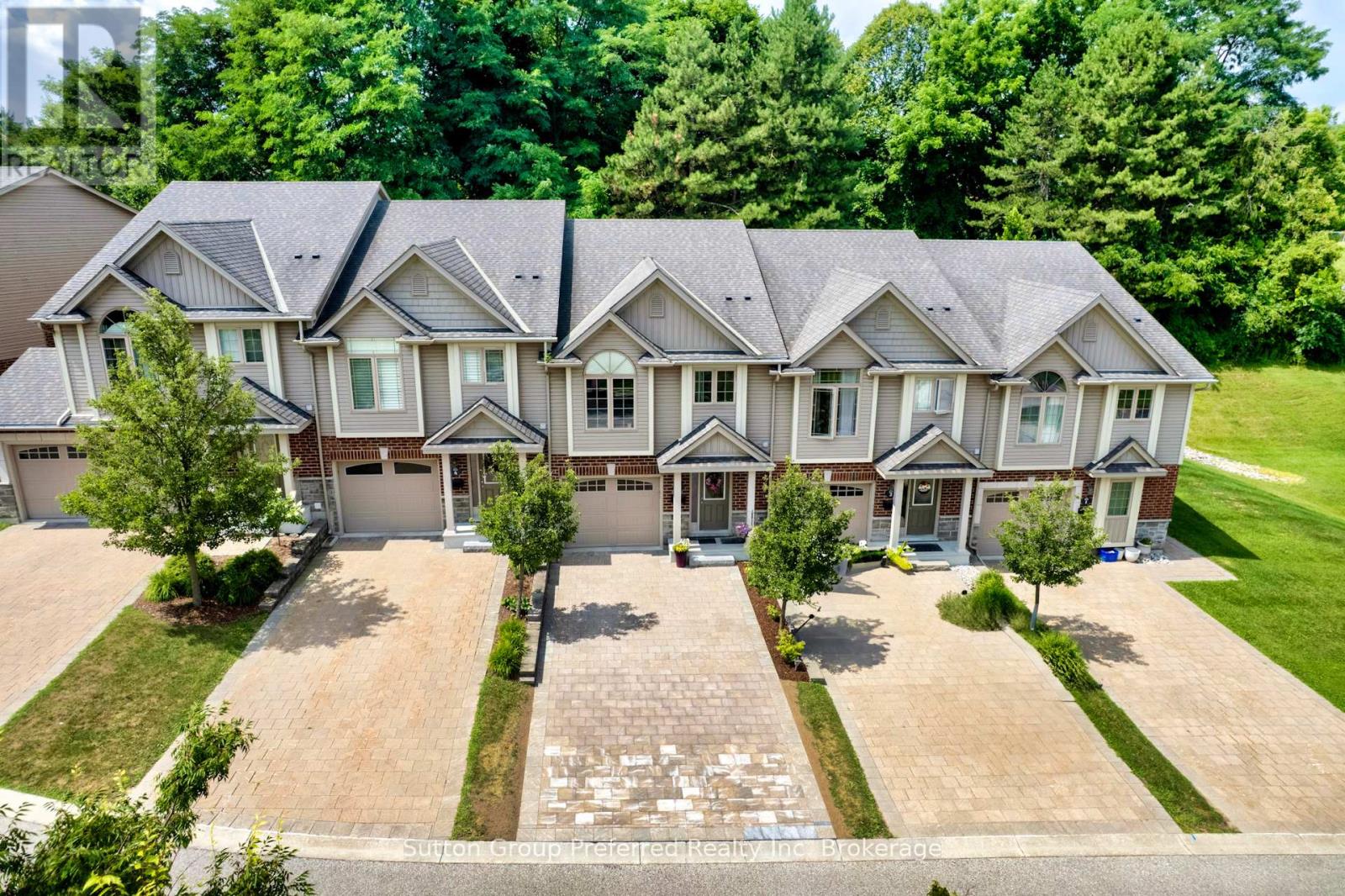 3 - 176 Ferguson Drive, Woodstock, Ontario  N4V 0G6 - Photo 4 - X12324583