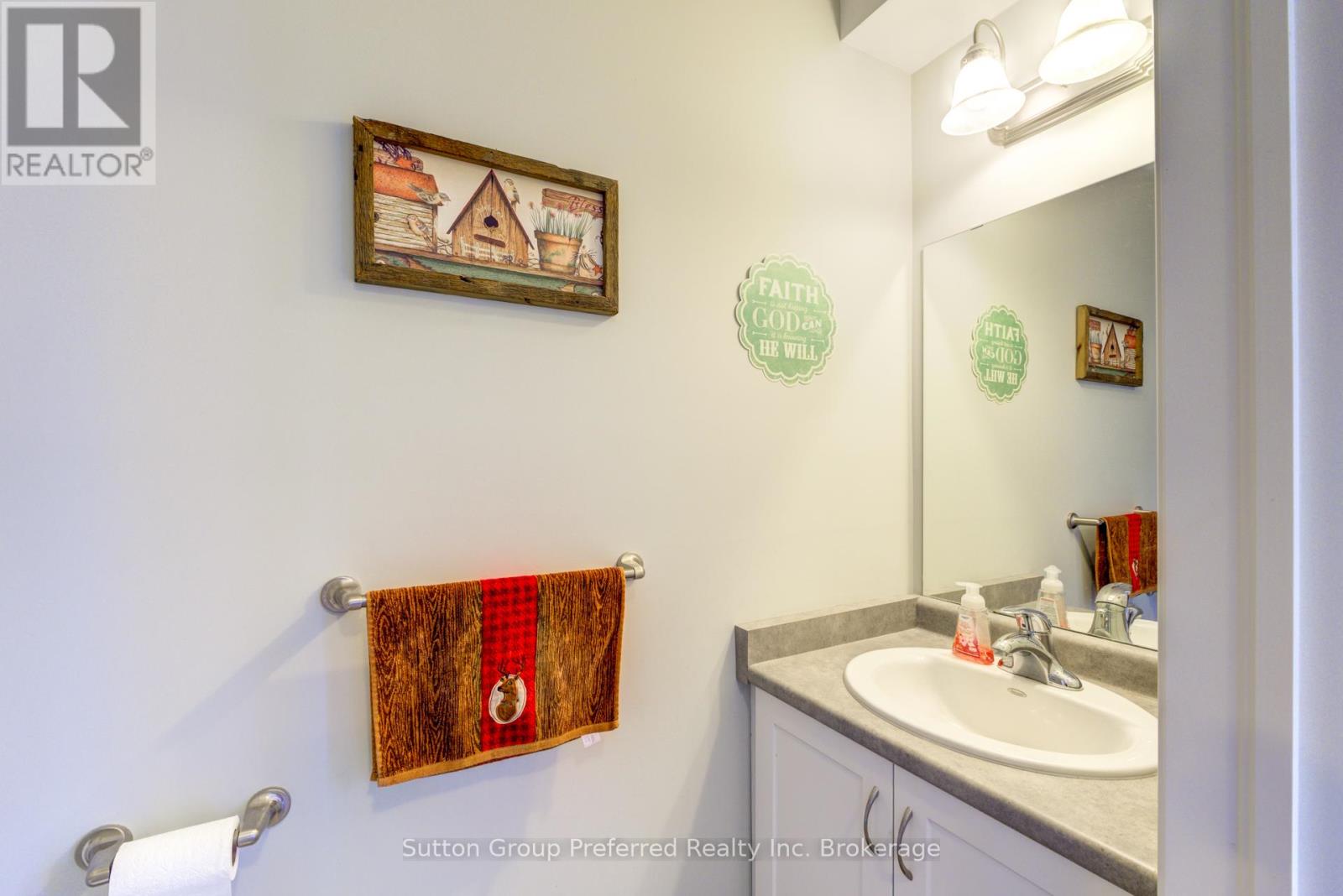 3 - 176 Ferguson Drive, Woodstock, Ontario  N4V 0G6 - Photo 7 - X12324583