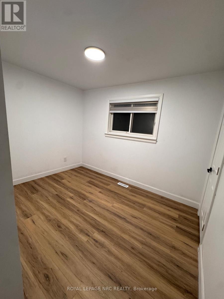 Main - 959 Mohawk Road E, Hamilton, Ontario  L8T 2R9 - Photo 10 - X12607416