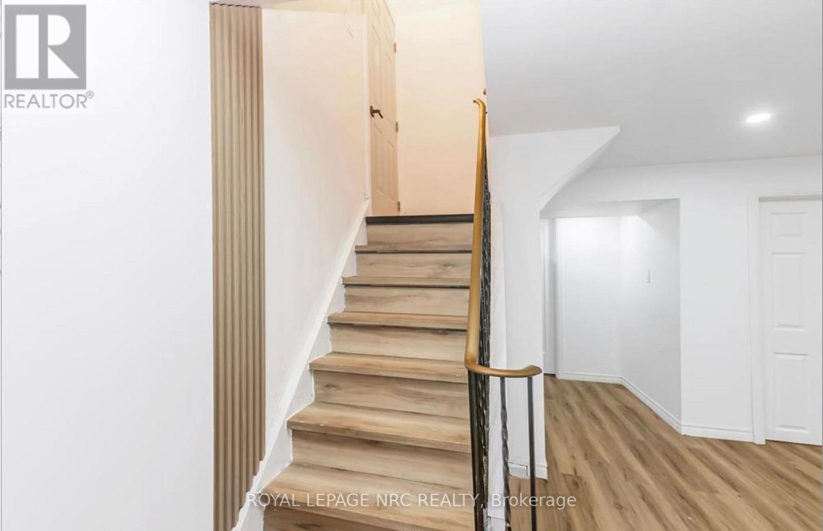 Basement - 959 Mohawk Road E, Hamilton, Ontario  L8T 2R9 - Photo 5 - X12607448