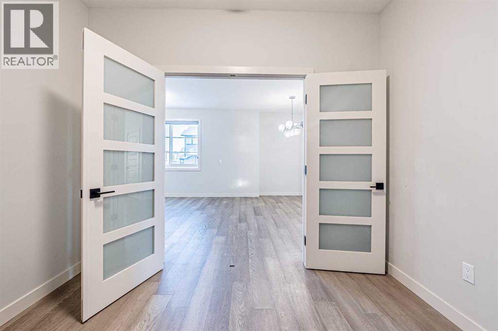 300 Savanna Way Ne, Calgary, Alberta  T3J 2H6 - Photo 11 - A2273525