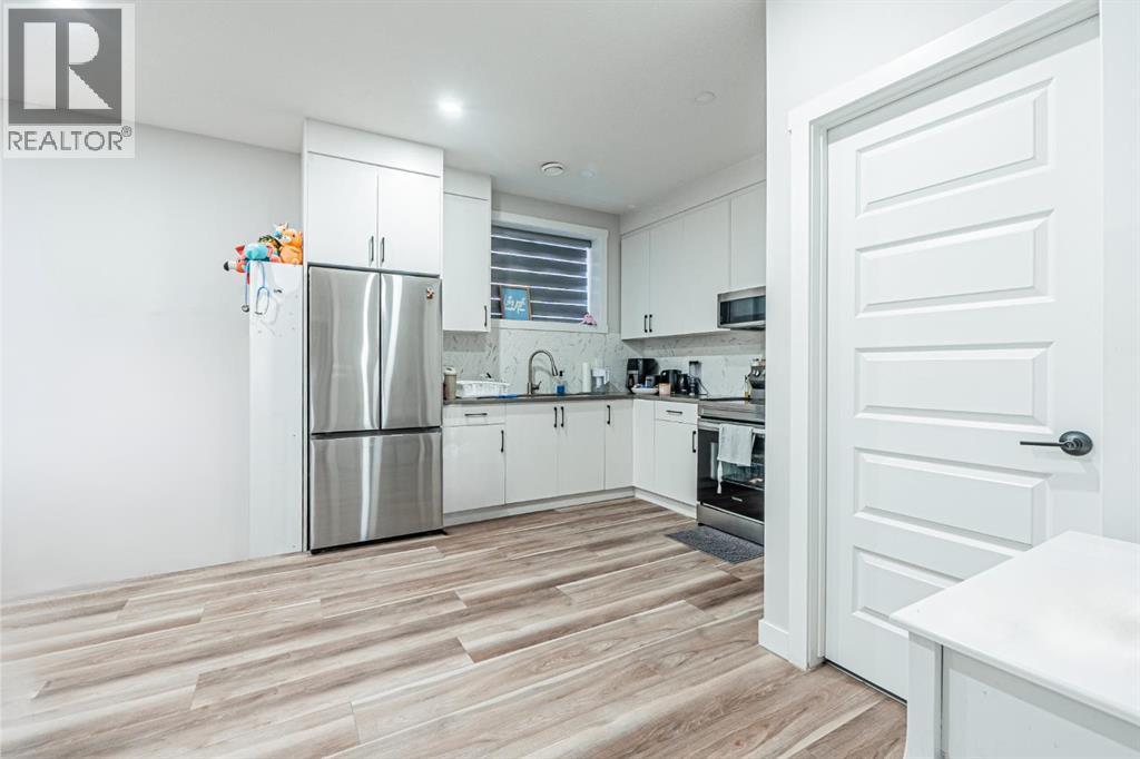 300 Savanna Way Ne, Calgary, Alberta  T3J 2H6 - Photo 49 - A2273525