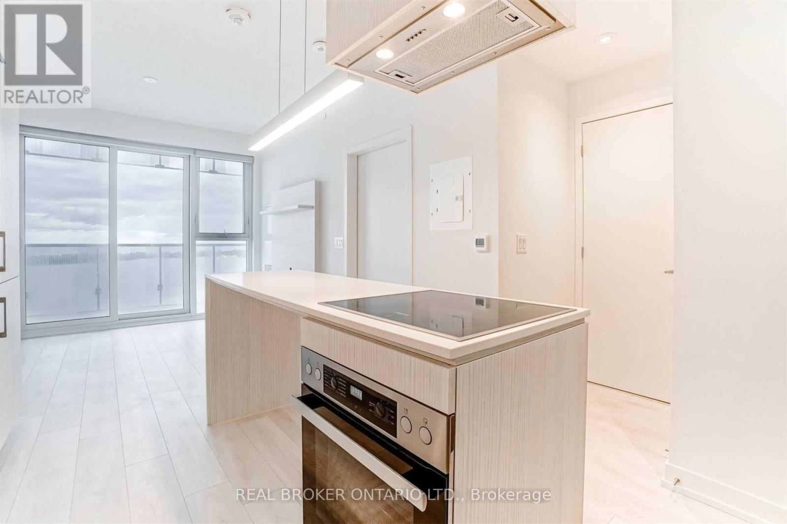 2704 - 15 Lower Jarvis Street, Toronto, Ontario  M5E 0C4 - Photo 3 - C12607462