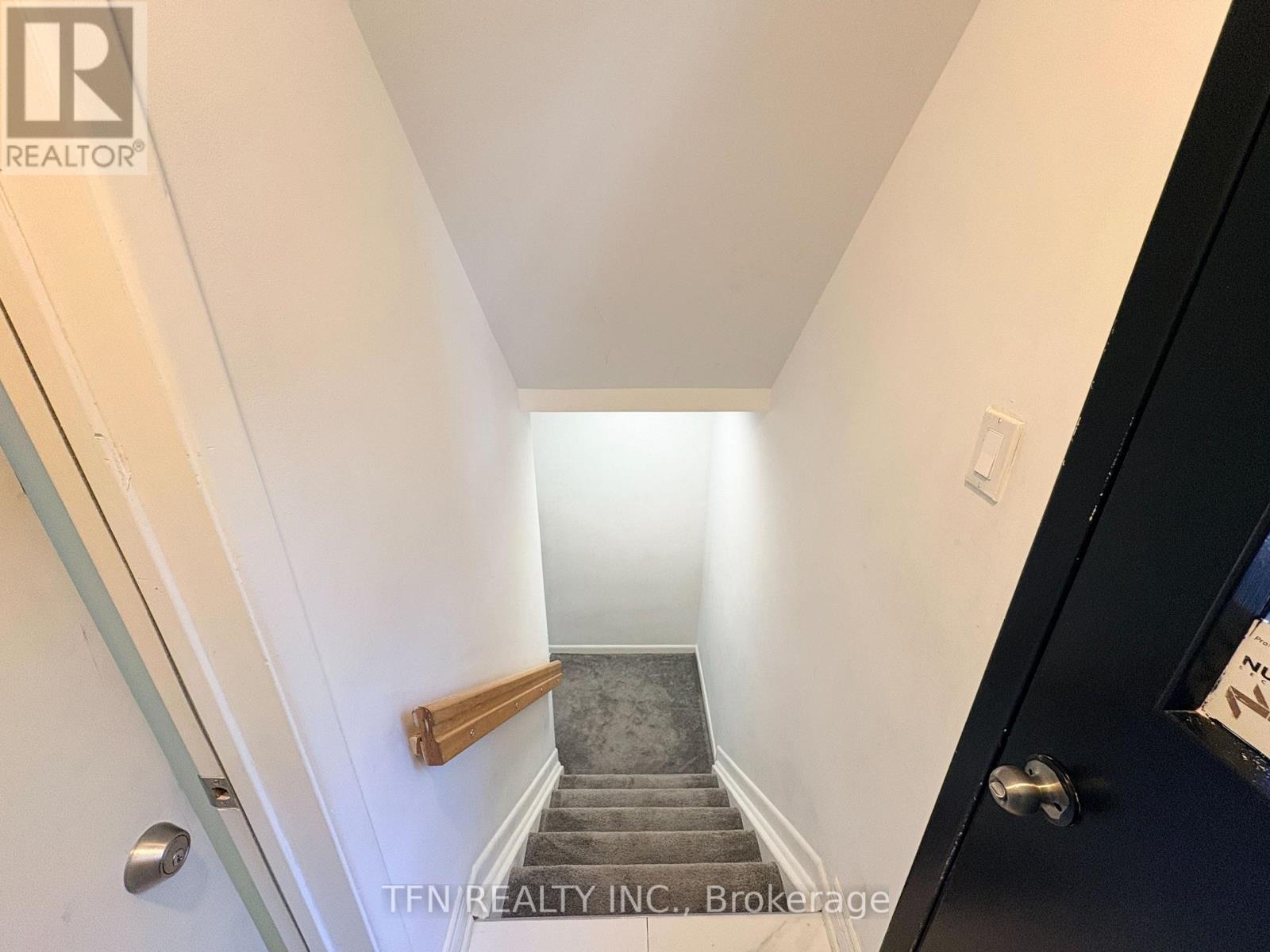 Bsmt - 8 Ravencliff Crescent, Toronto, Ontario  M1T 1R8 - Photo 7 - E12607422