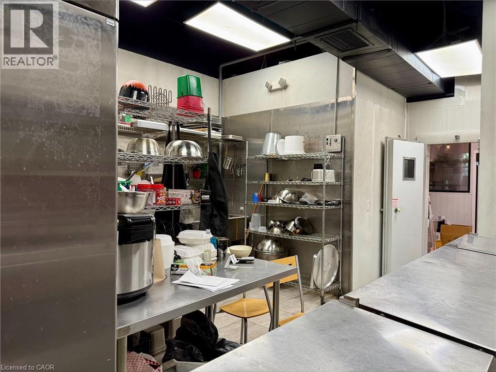 825 Saginaw Parkway Unit# 4, Cambridge, Ontario  N1T 0E2 - Photo 10 - 40792724