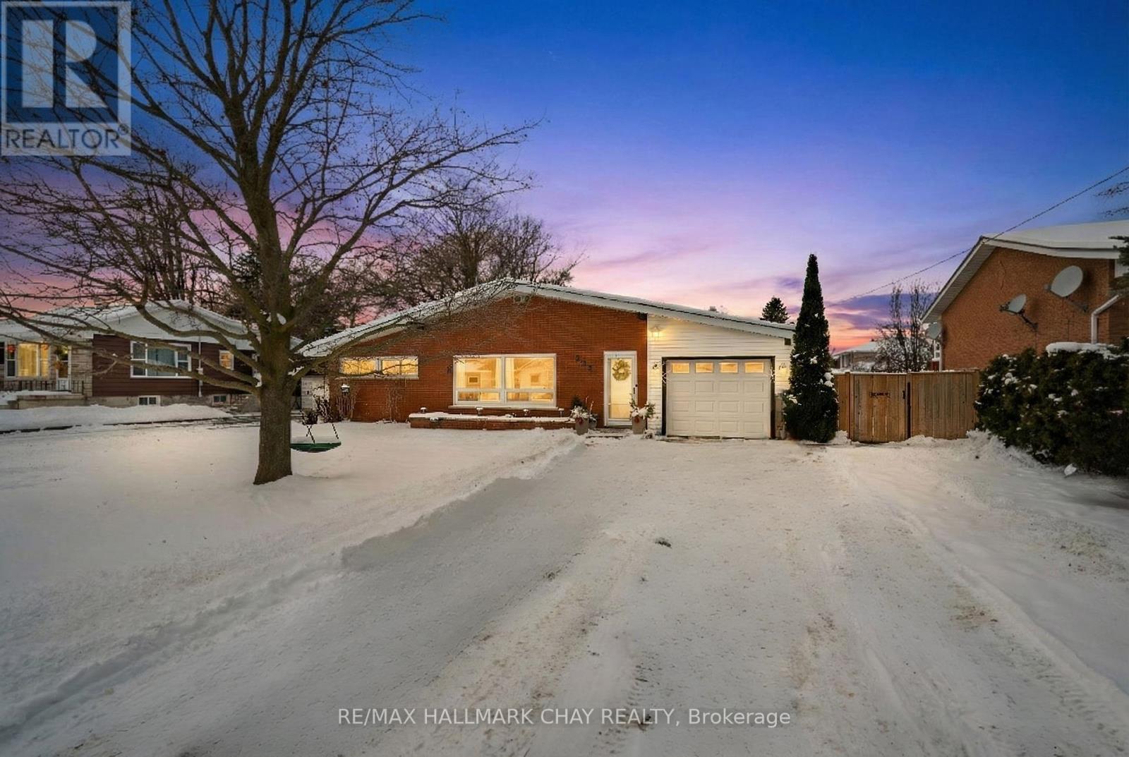 232 Superior Street, Clearview (Stayner), Ontario  L0M 1S0 - Photo 1 - S12607434