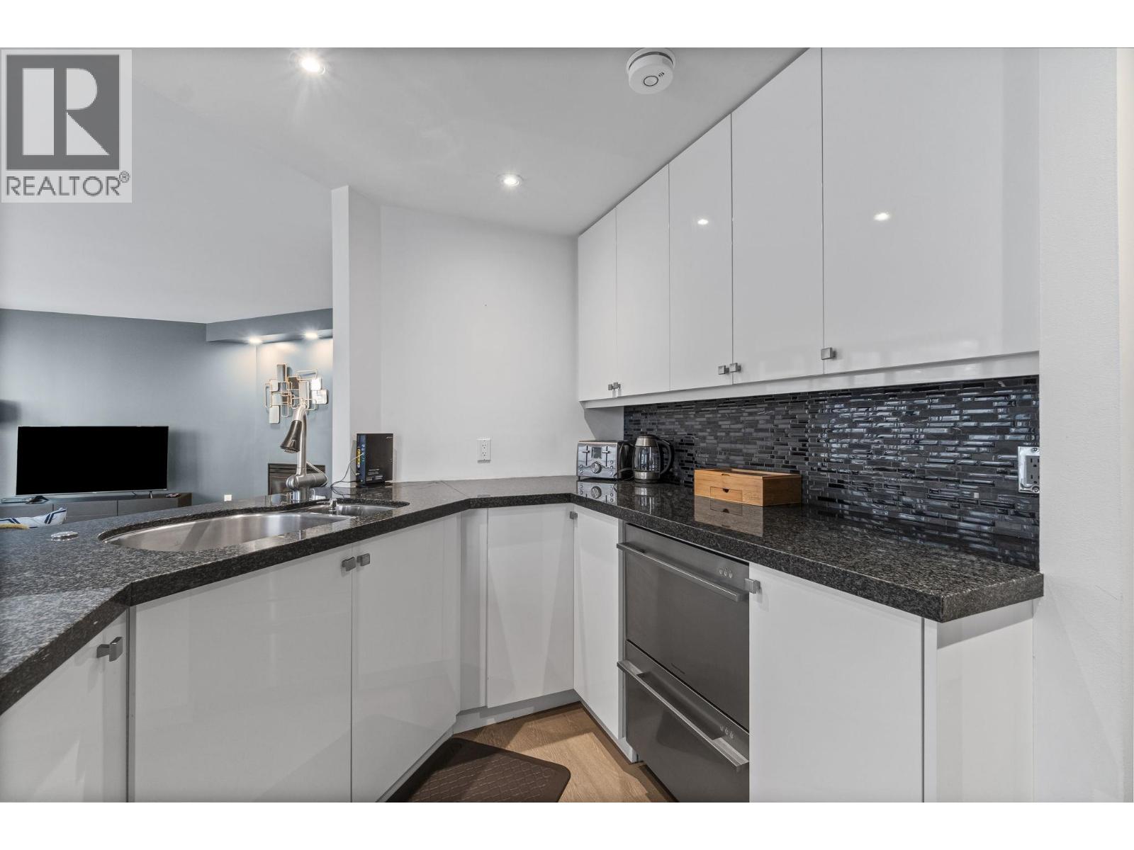 501 789 Jervis Street, Vancouver, British Columbia  V6E 2B1 - Photo 14 - R3072496