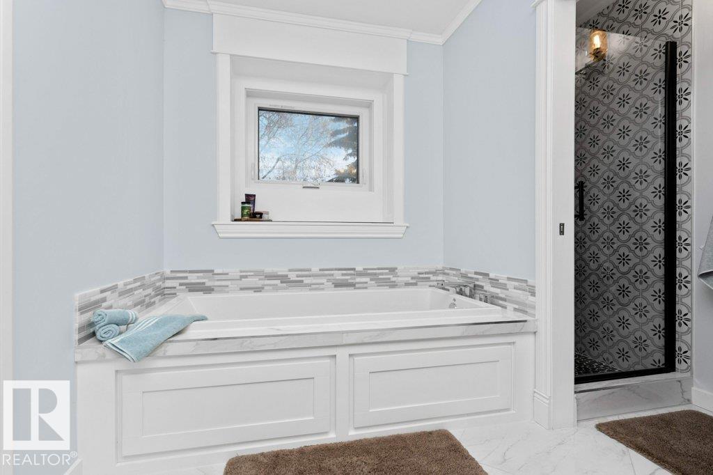 912 110a St Nw Nw, Edmonton, Alberta  T6J 6N2 - Photo 33 - E4467616