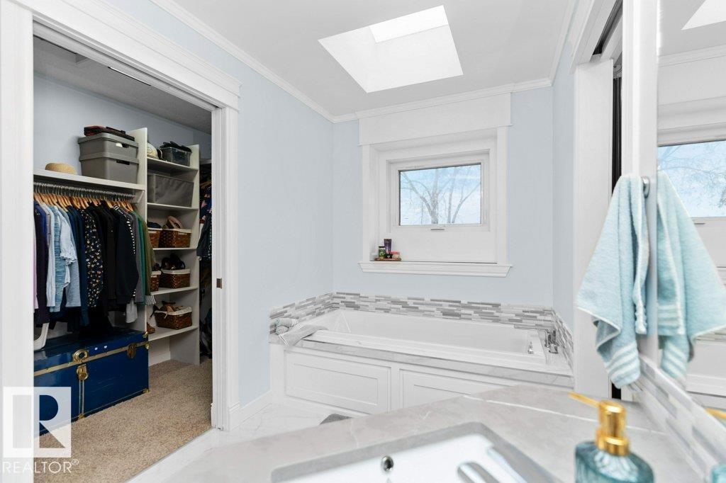 912 110a St Nw Nw, Edmonton, Alberta  T6J 6N2 - Photo 35 - E4467616