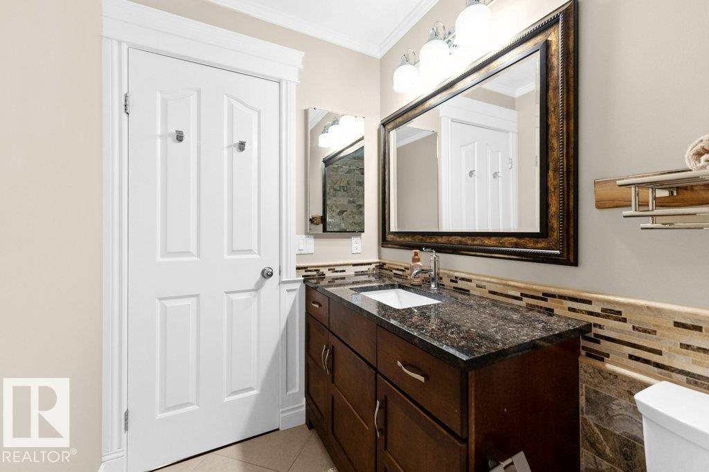 912 110a St Nw Nw, Edmonton, Alberta  T6J 6N2 - Photo 41 - E4467616