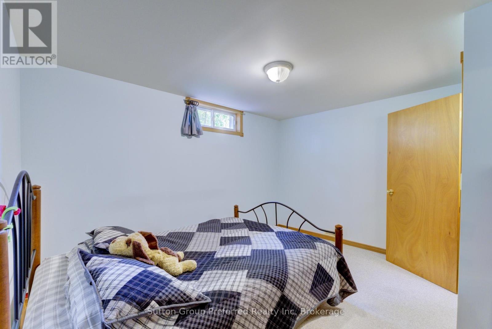 227 Bower Hill Road, Woodstock, Ontario N4S 2N5 - Photo 26 - X12322988