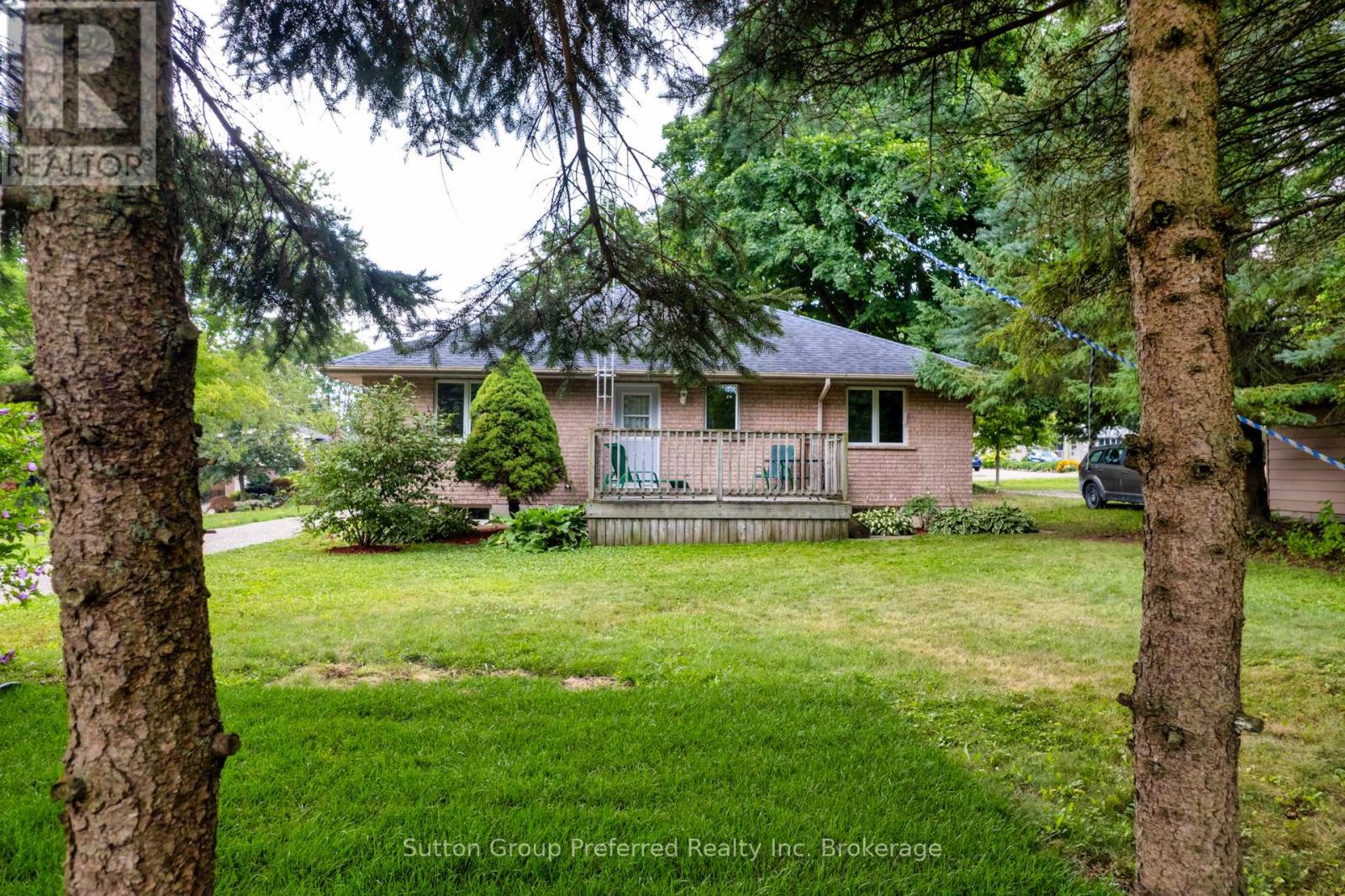 227 Bower Hill Road, Woodstock, Ontario N4S 2N5 - Photo 36 - X12322988