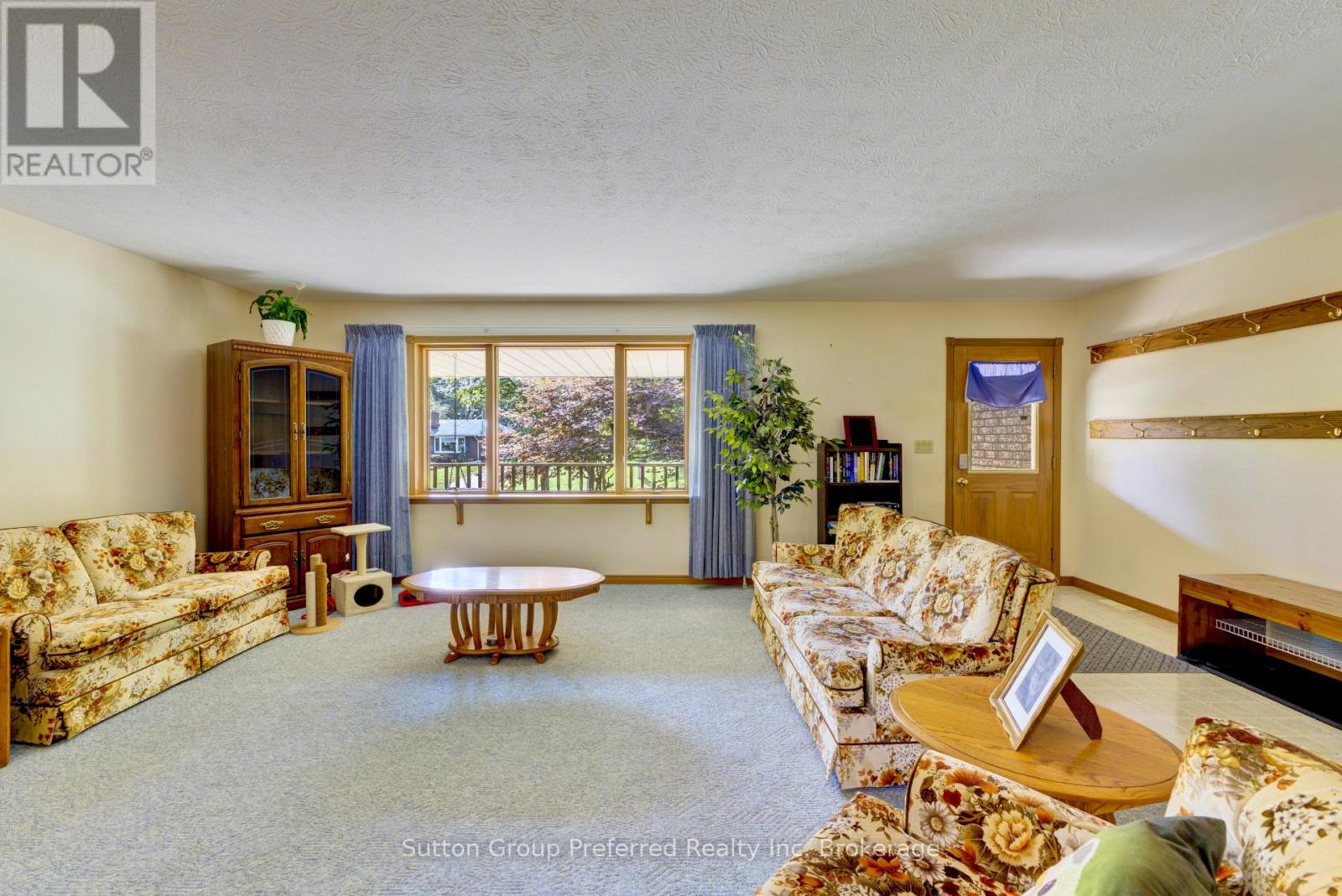 227 Bower Hill Road, Woodstock, Ontario N4S 2N5 - Photo 7 - X12322988