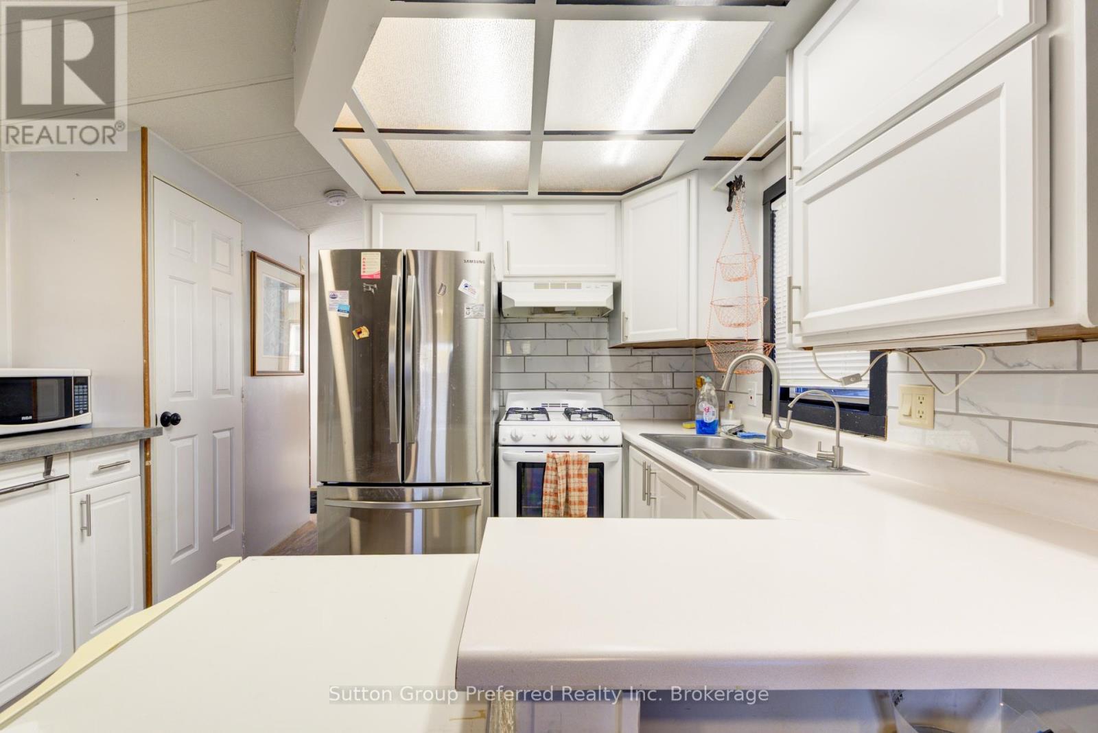 94 - 495856 10th Line, East Zorra-Tavistock, Ontario N4S 7V7 - Photo 14 - X12397279