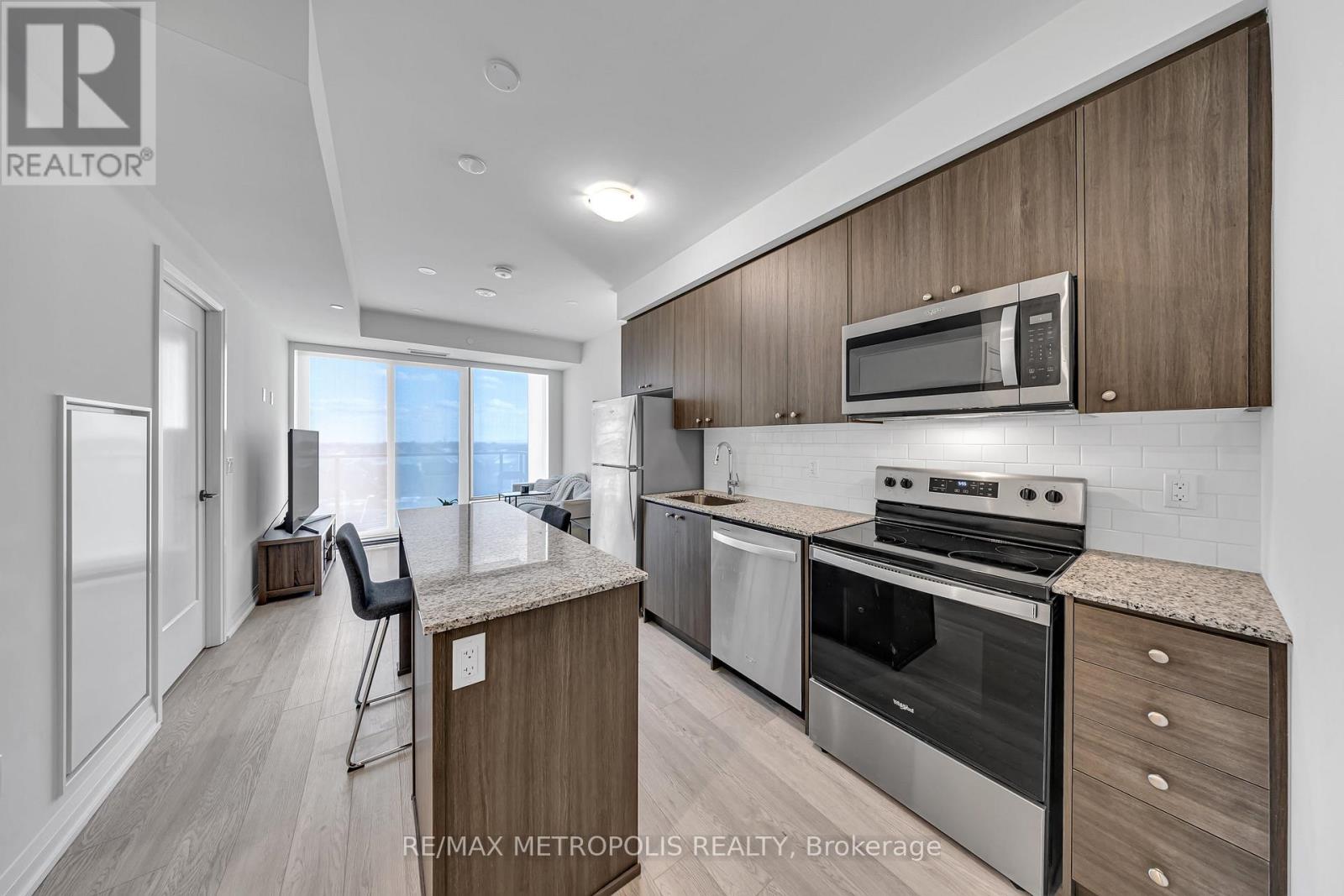 413 - 1415 Dundas Street E, Oakville, Ontario  L6H 7G1 - Photo 11 - W12607458