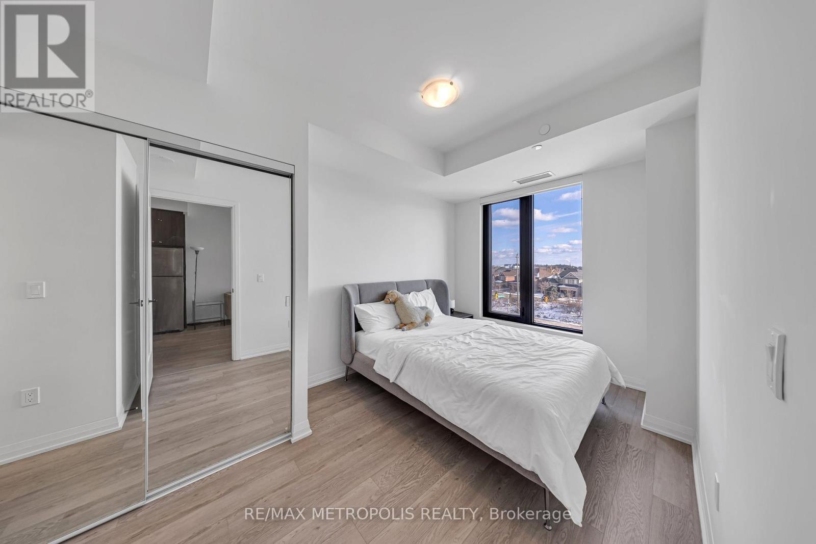 413 - 1415 Dundas Street E, Oakville, Ontario  L6H 7G1 - Photo 20 - W12607458