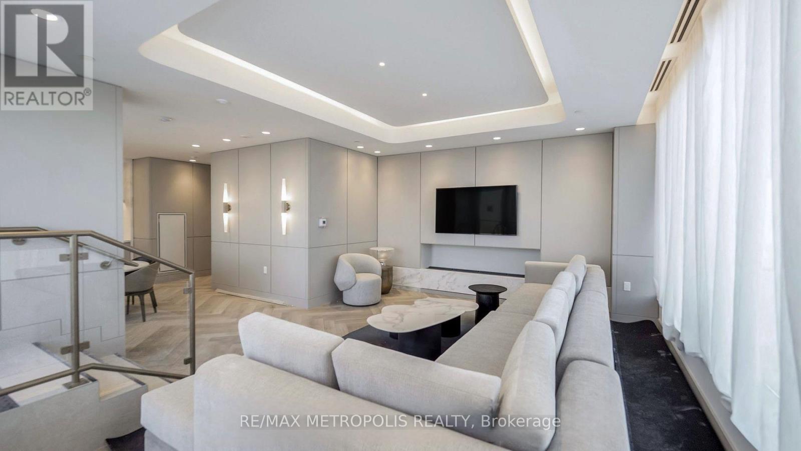 413 - 1415 Dundas Street E, Oakville, Ontario  L6H 7G1 - Photo 31 - W12607458