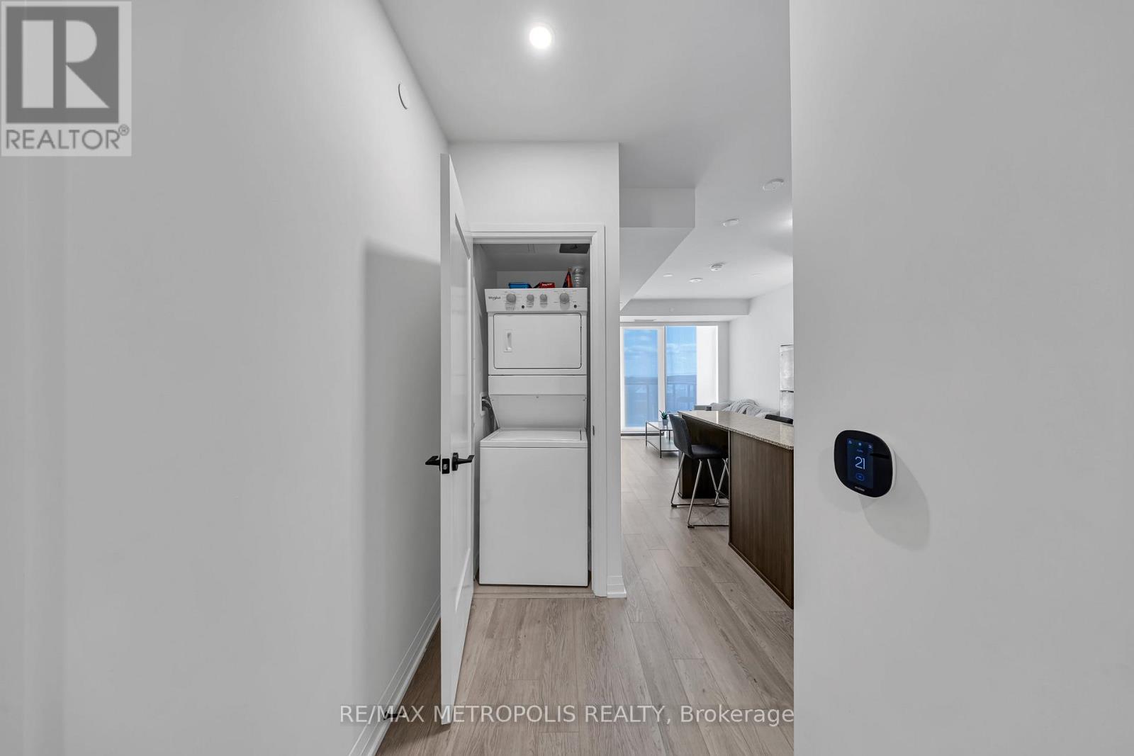 413 - 1415 Dundas Street E, Oakville, Ontario  L6H 7G1 - Photo 6 - W12607458