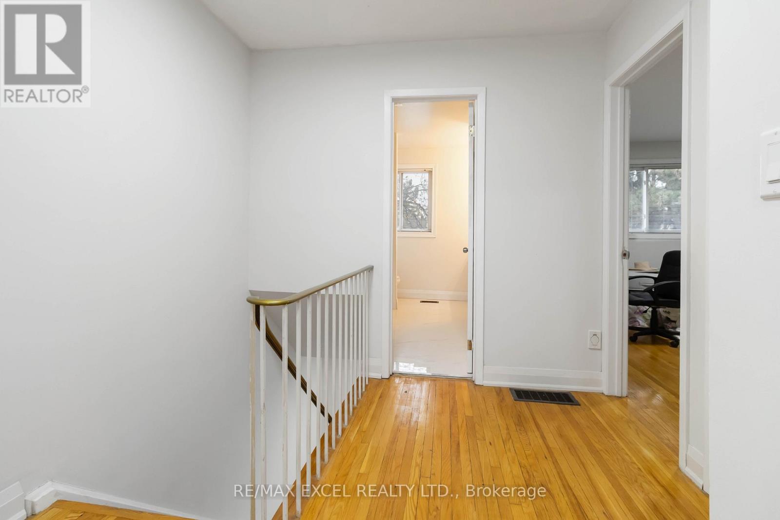 12 - 1265 Napier Crescent, Oakville, Ontario  L6H 2A5 - Photo 11 - W12586816