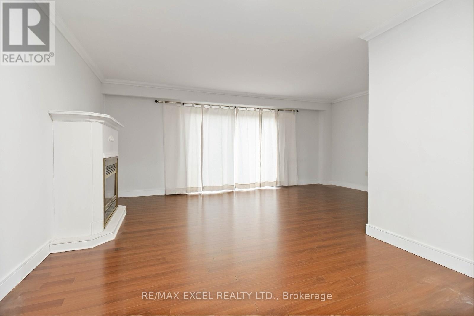 12 - 1265 Napier Crescent, Oakville, Ontario  L6H 2A5 - Photo 4 - W12586816