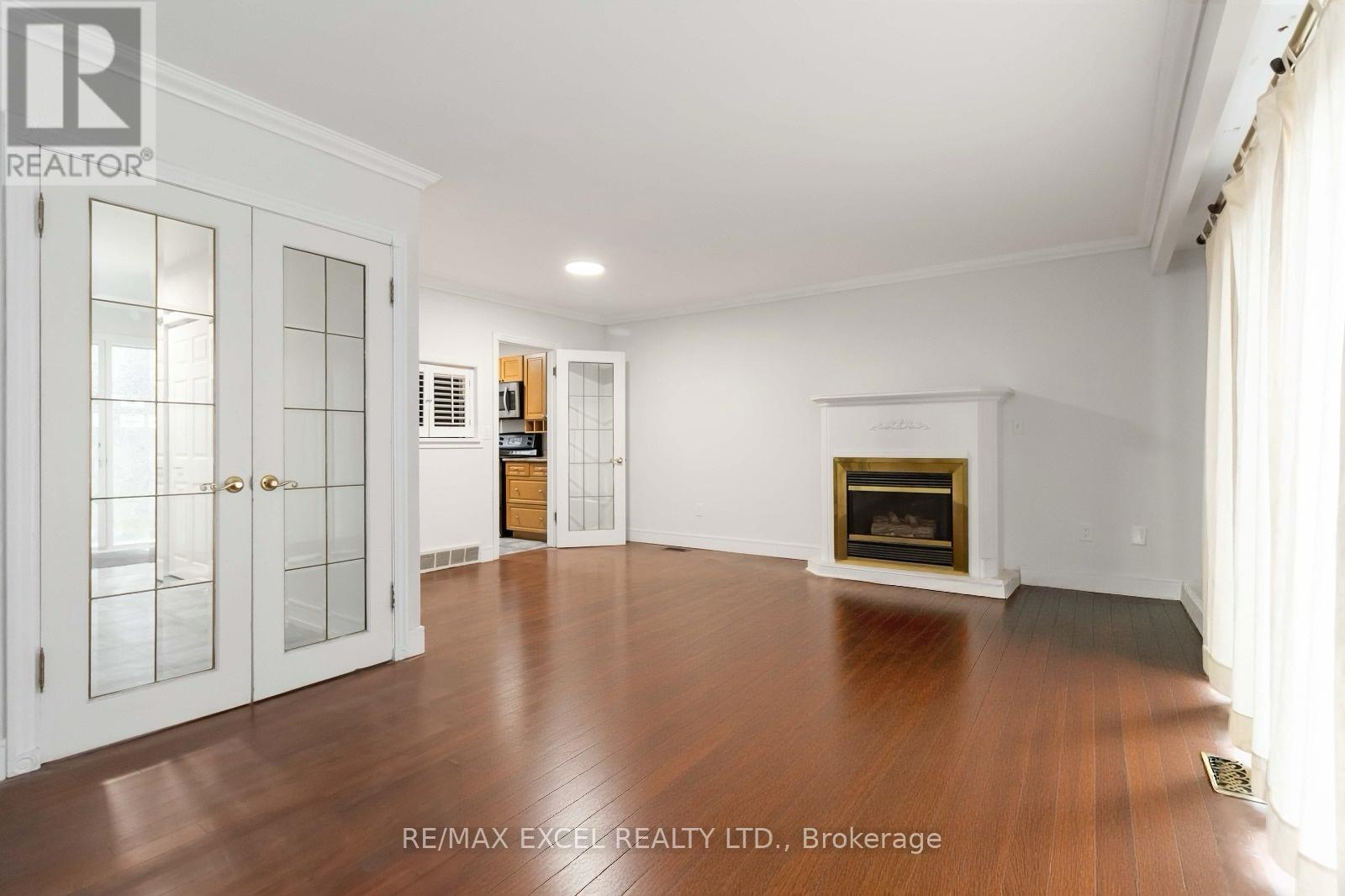 12 - 1265 Napier Crescent, Oakville, Ontario  L6H 2A5 - Photo 6 - W12586816