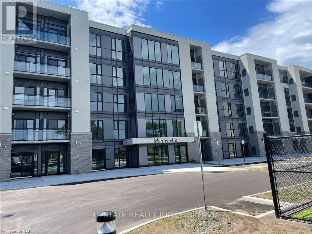 Up 22 - 50 Herrick Avenue, St. Catharines (Oakdale), Ontario  L2P 2S4 - Photo 2 - X12607432