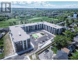 Up 22 - 50 Herrick Avenue, St. Catharines (Oakdale), Ca