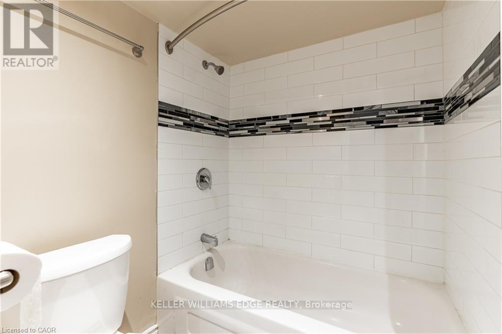 B - 9 Blythe Street, Hamilton, Ontario  L8N 2W3 - Photo 10 - X12607440