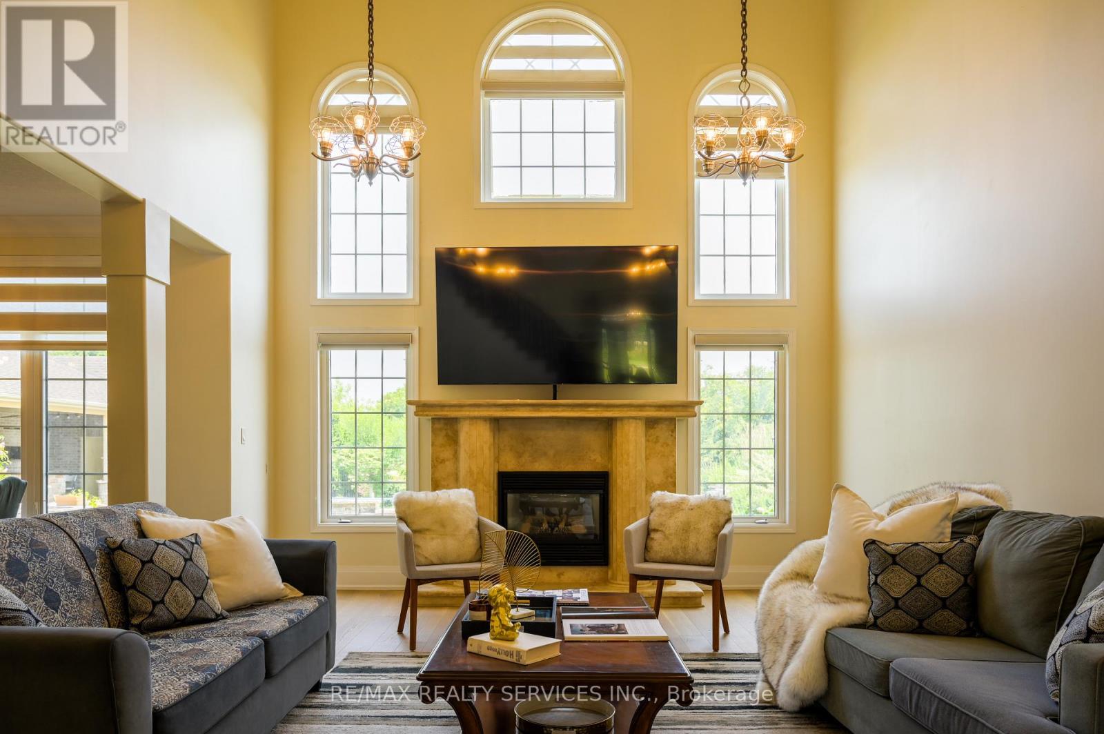 214 Maple Avenue S, Brant, Ontario  N0E 1A0 - Photo 21 - X12607460