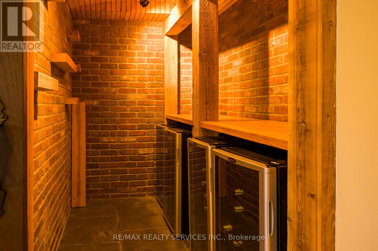 214 Maple Avenue S, Brant, Ontario  N0E 1A0 - Photo 40 - X12607460