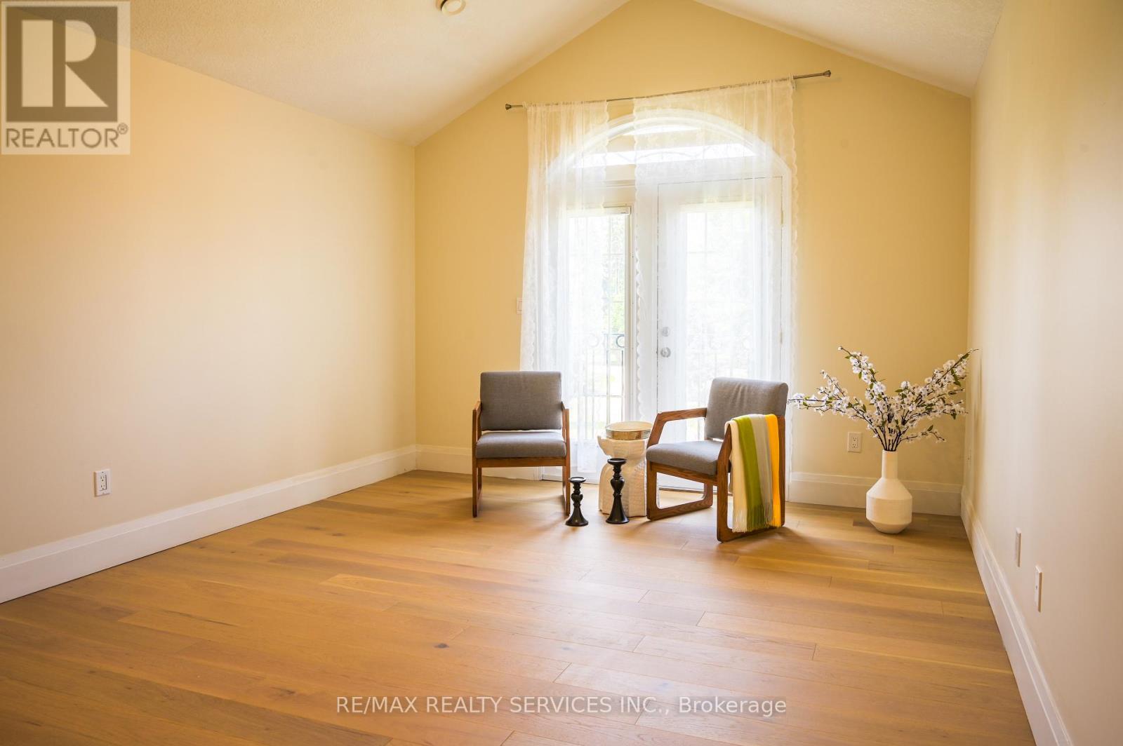 214 Maple Avenue S, Brant, Ontario  N0E 1A0 - Photo 50 - X12607460