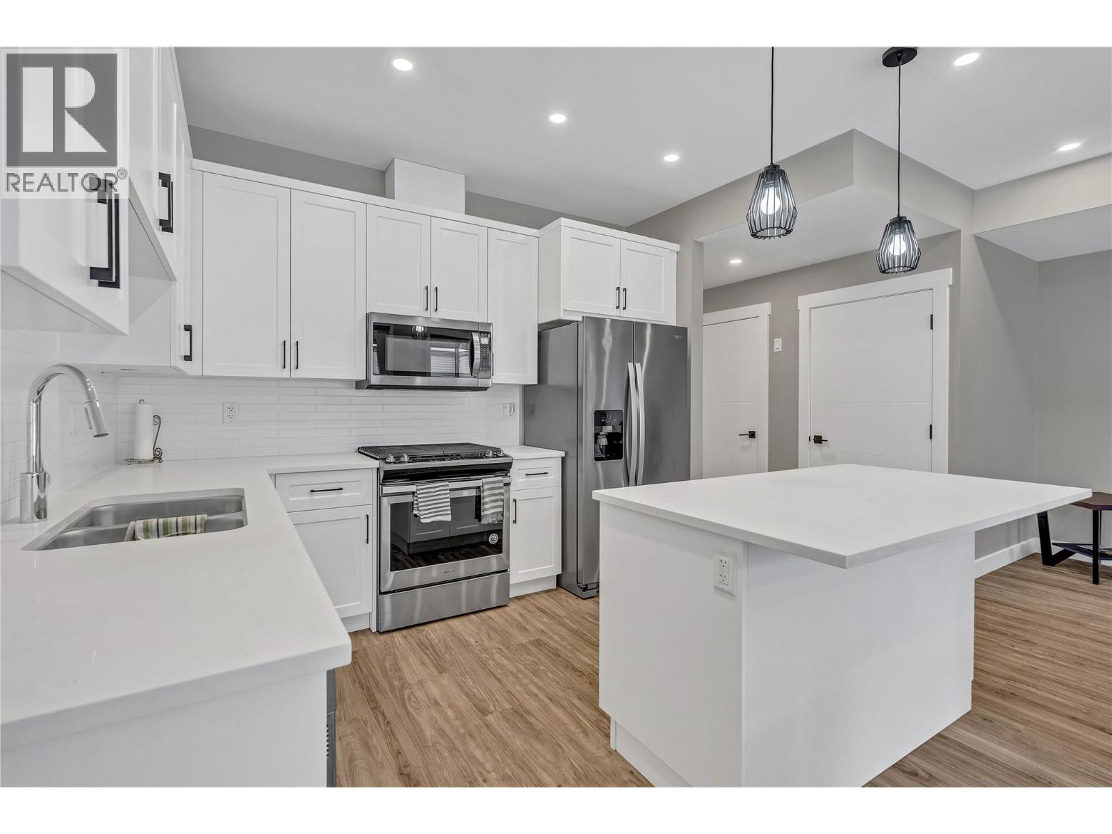 103 Abbey Road, Princeton, British Columbia  V0X 1W0 - Photo 6 - 10370753